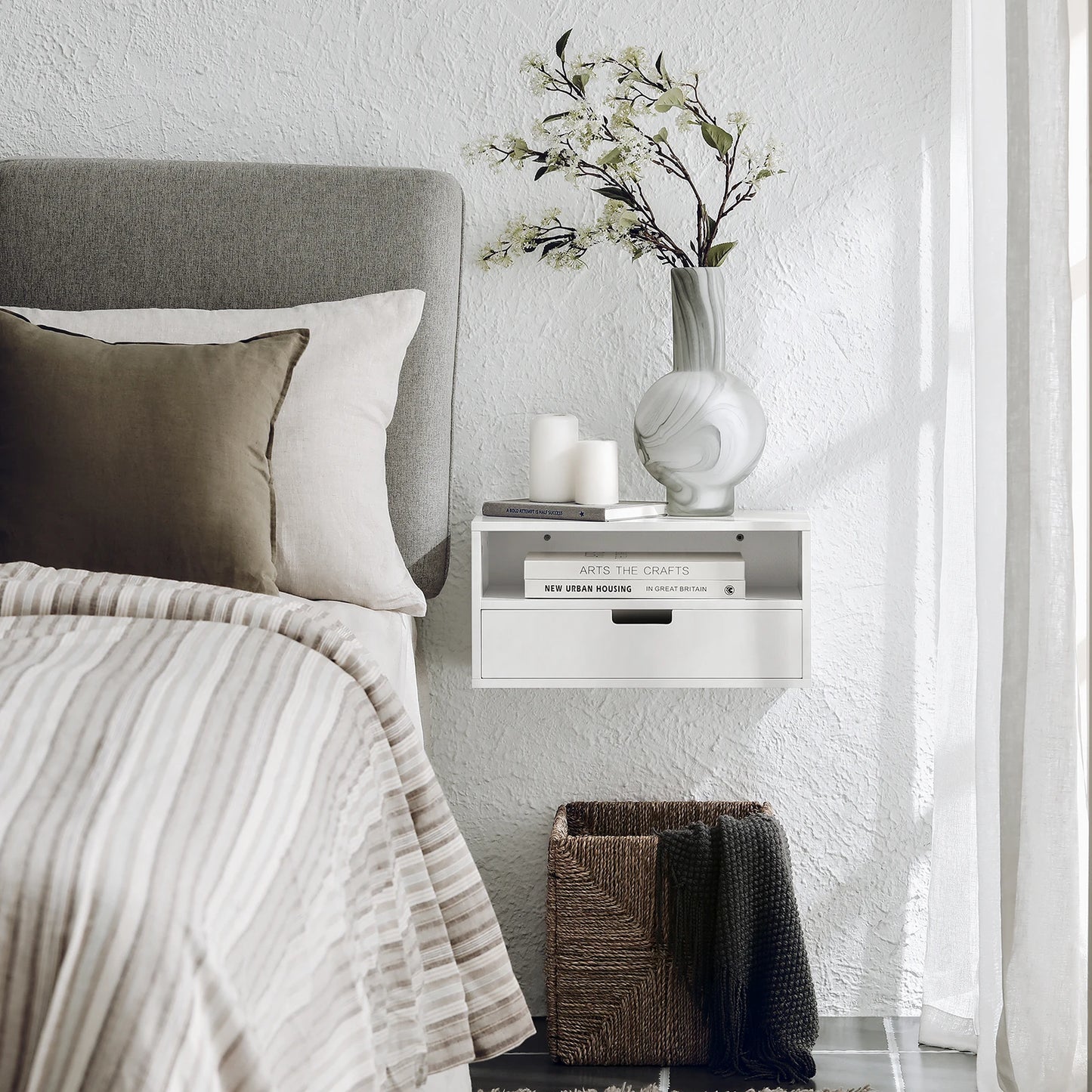 SoBuy NKD03-W bedside table hanging nightstand Floating bedside tray hanging night shelf mobile phone hover rack