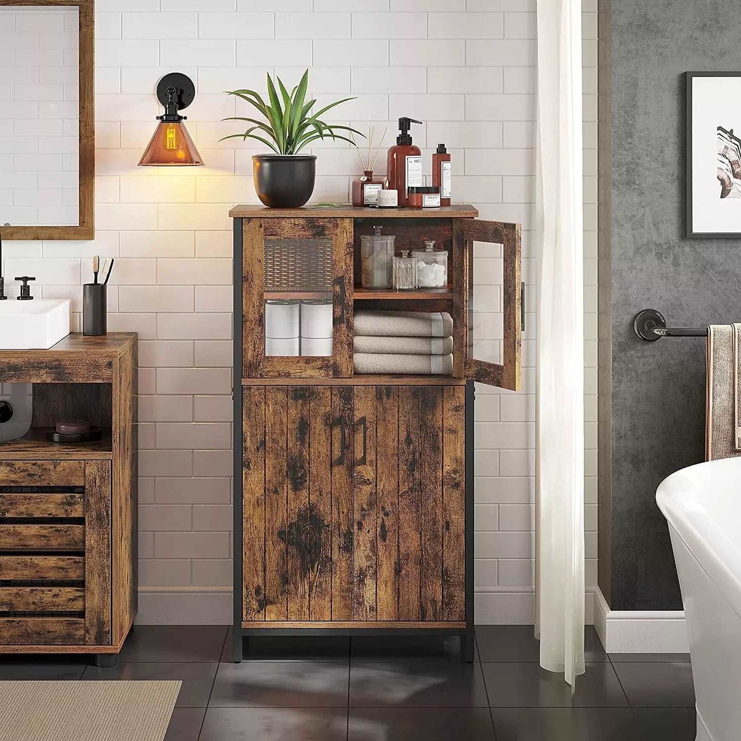 In And OutdoorMatch Badkamerkast Roma - Dressoir - Opbergkast - Verstelbare Plank - Stalen Frame - Woonkamer - Keuken - Industriële Stijl - Vintage Bruin/Zwart Badkamerkast