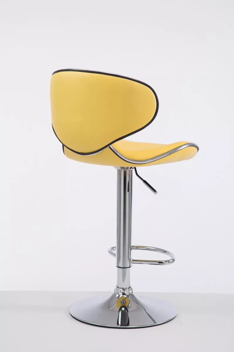 In And OutdoorMatch Barkruk Lilliana - Geel/Zilver - Chroom - Industrieel Design - Rugleuning - Voetensteun - Imitatie Leder - Gestoffeerde Zitting Barkrukken / hocker