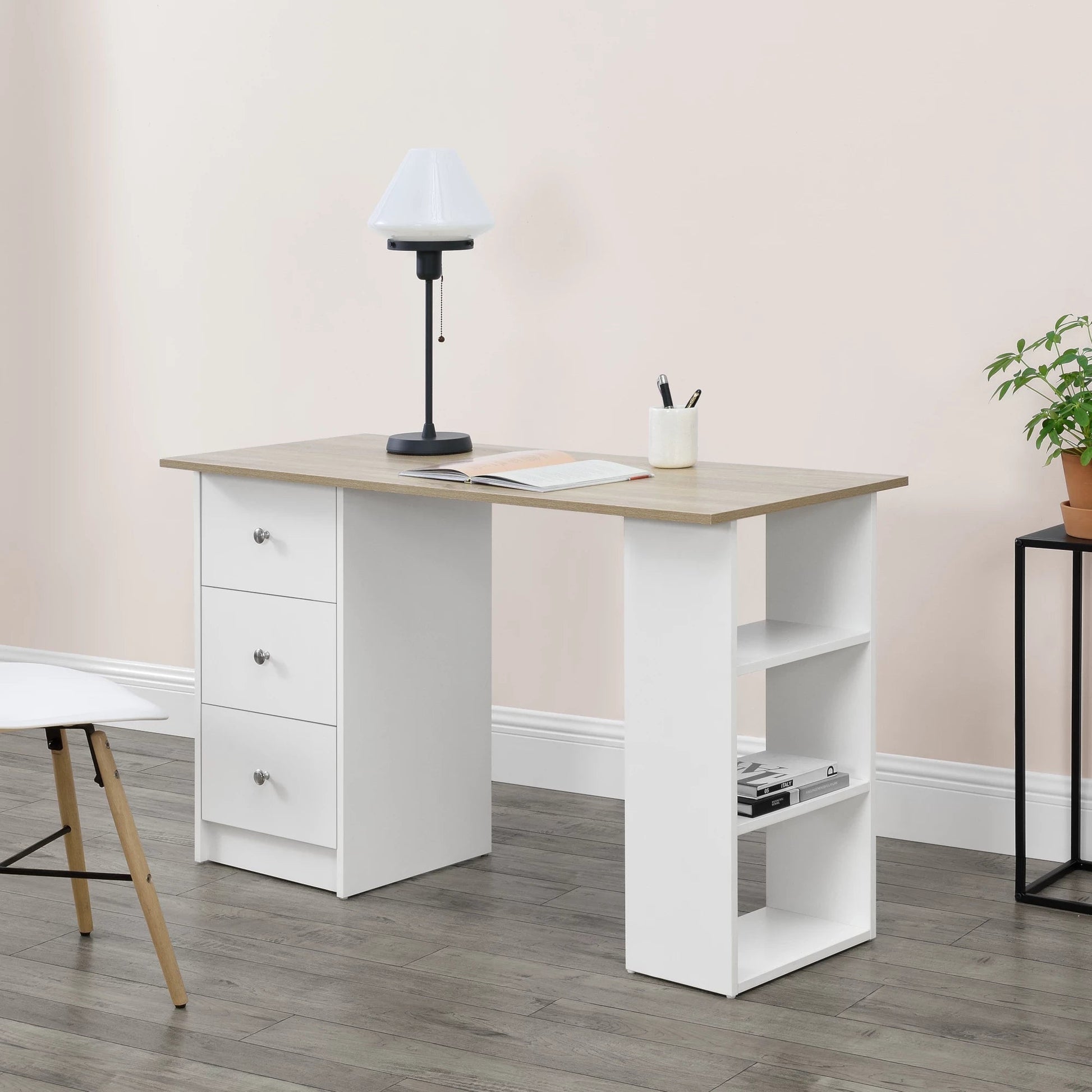 In And OutdoorMatch Bureau Claude - Met 3 Laden - 120x49x72 cm - Wit en Eikenkleurig - Spaanplaat - Stijlvol design Desk