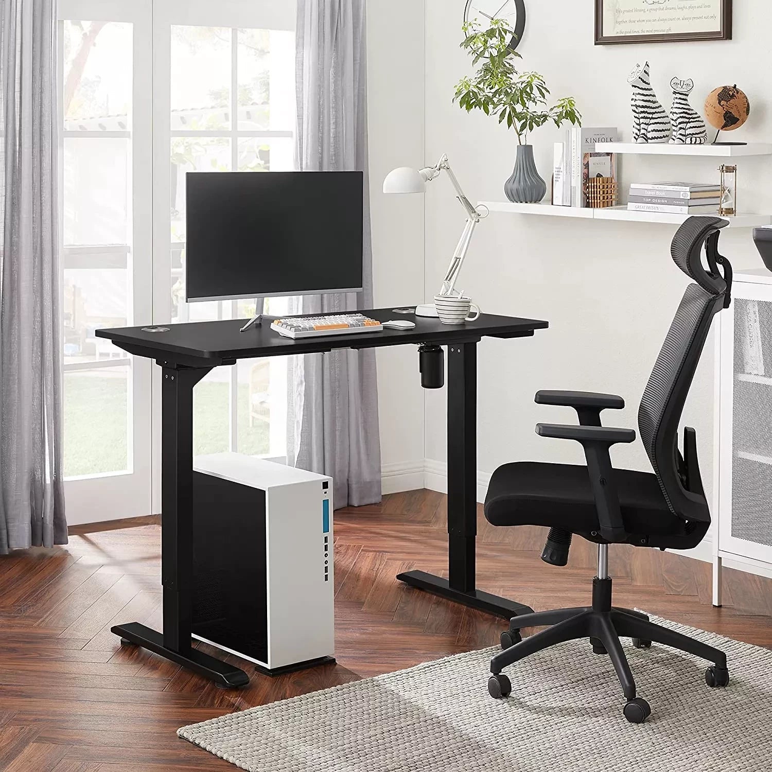 In And OutdoorMatch Elektrisch zit-sta bureau Anđelo - Hoogte verstelbaar 73-114cm - Industrieel - 100kg draagvermogen - 70x140cm Desk