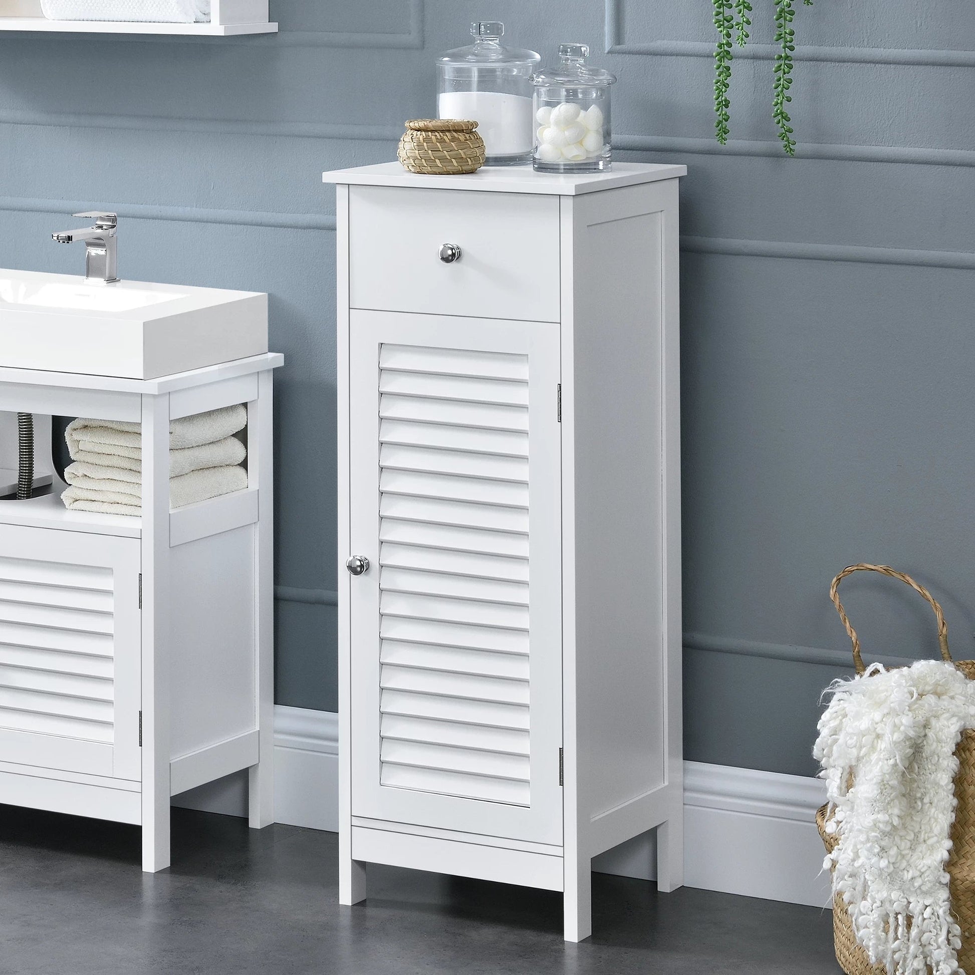 In And OutdoorMatch Vintage Badkamerkastje Ofelia - Met 1 Lade en Deur - 87x30x30 cm - Wit - Modern Design Badkamerkast