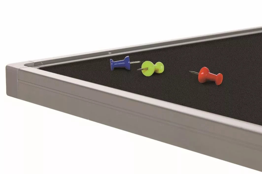 Prikbord kurk PRO Mckay - Aluminium frame - Eenvoudige montage - Punaises - Zwart - Prikborden - 90x120cm prikbord