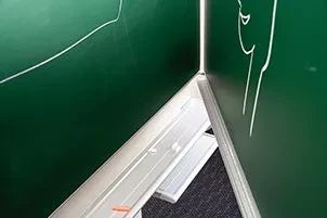 Whiteboard Deluxe Ashley - Emaille staal - Vijfzijdige schoolbordwand - Weekplanner - Maandplanner - Jaarplanner - Magnetisch - Wit - 100x200cm Whiteboards